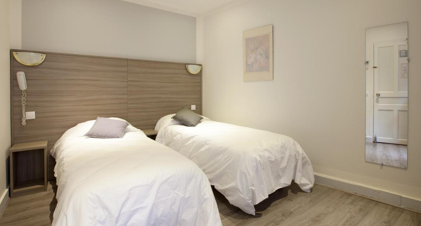 Panam Hotel Paris Gambetta- Place Gambetta-Mairie Du 20 Emme ภายนอก รูปภาพ